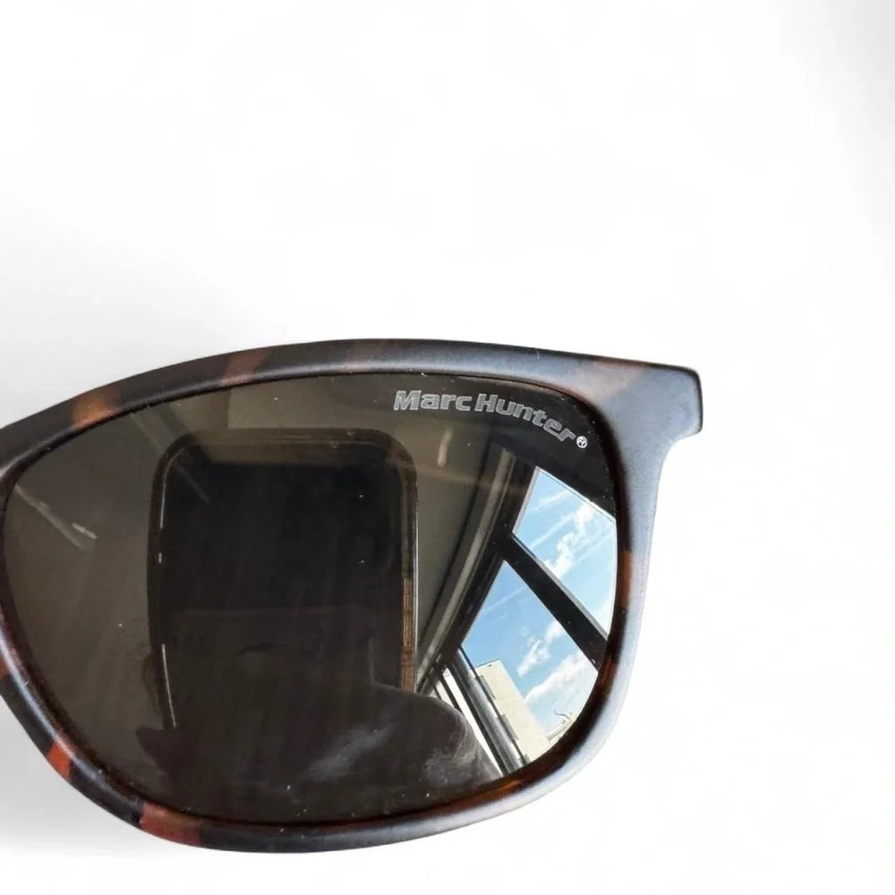 Marc Hunter MH7910 Matte Tortoise Oval Sunglasses 56/17/145